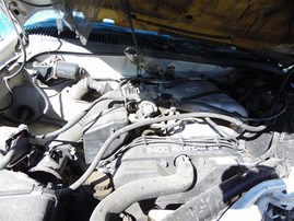 2000 Toyota Tacoma SR5 White 3.4L AT 4WD #Z23350